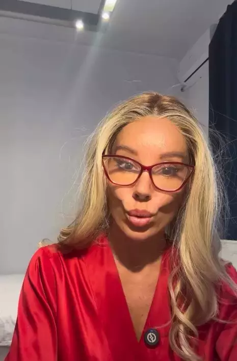 alina-laufer-despre-operatiile-estetice
