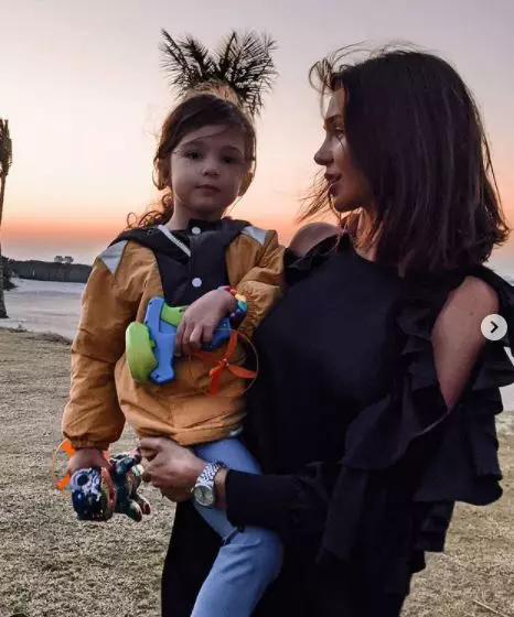 Zora-fetița-lui-Vladimir-Drăghia-și-a-lui-Alice-Cavaleru-3