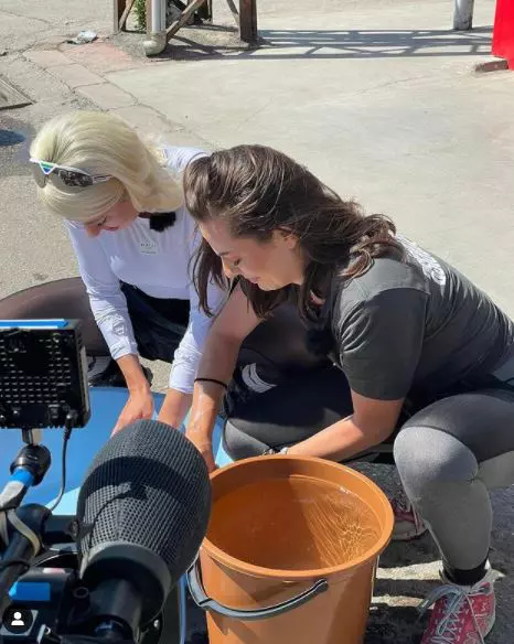 Cine-este-Estera-sora-Lidiei-Buble-de-la-Asia-Express-7