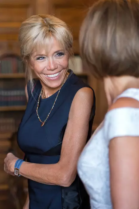 Brigitte Macron surprinsa de fotografi in cadrul vizitei din Romania