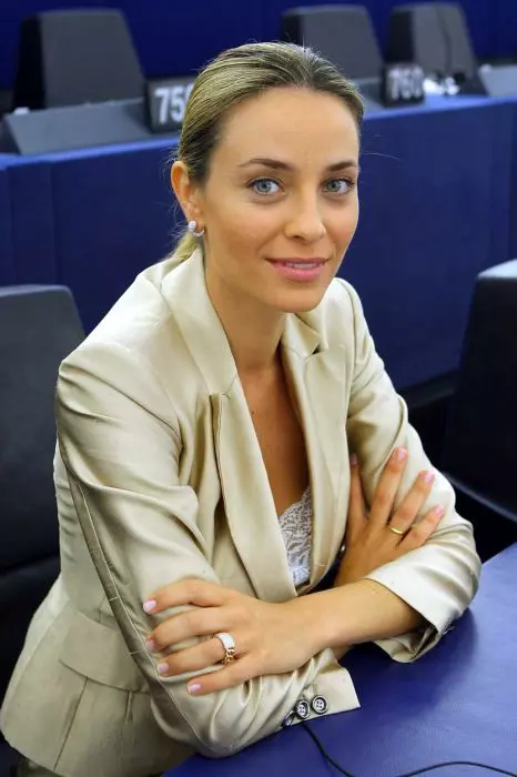 Barbara Matera