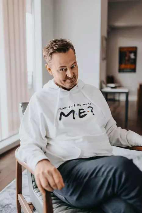 Matthew Perry launches clothing line