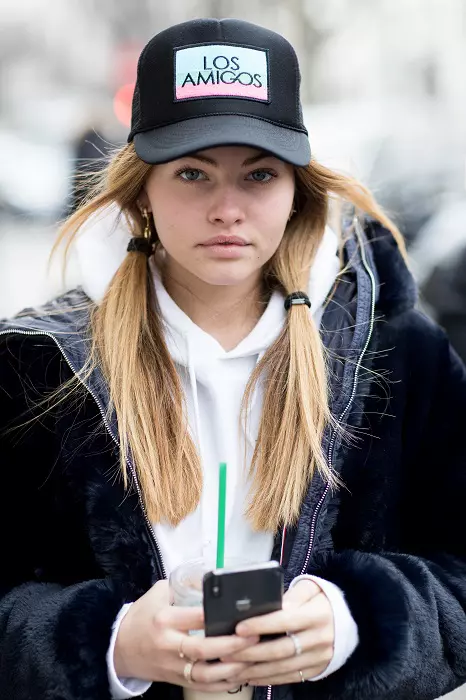 Thylane Blondeau dans la rue à Paris