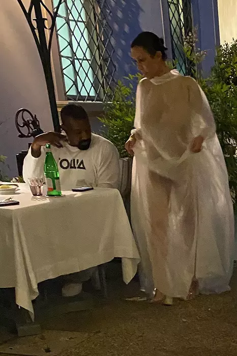 *PREMIUM-EXCLUSIVE* Kanye West and Bianca Censori's Swanky Date in Italy, Still Half Naked