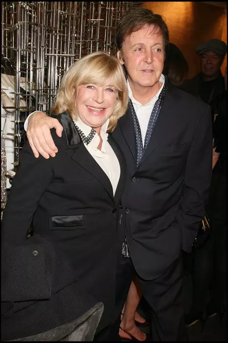 SOIREE A LA BOUTIQUE STELLA MC CARTNEY, PARIS