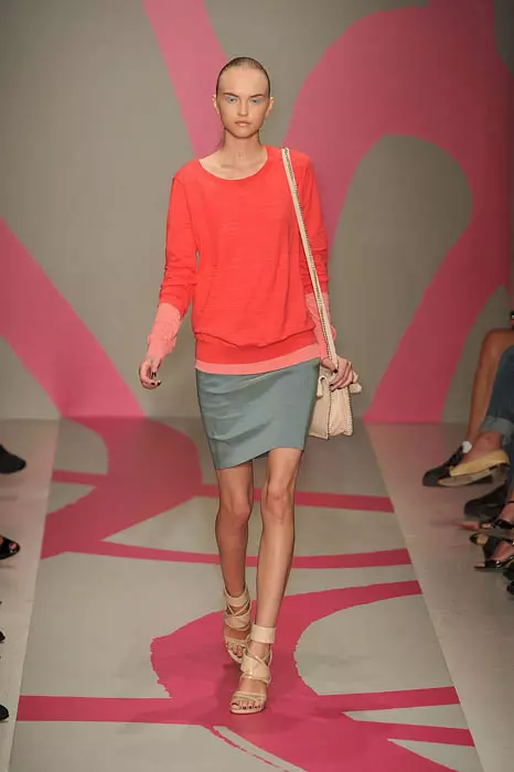 DKNY 