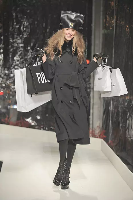 Moschino Cheap & Chic