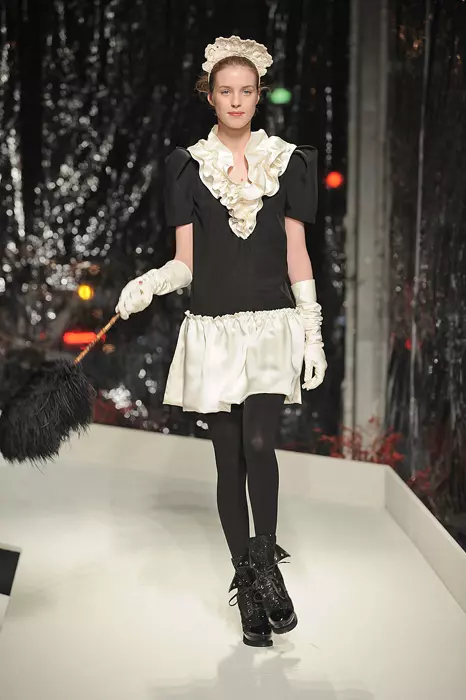 Moschino Cheap & Chic