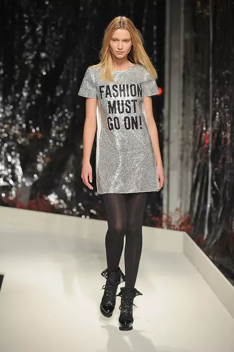 Moschino Cheap & Chic