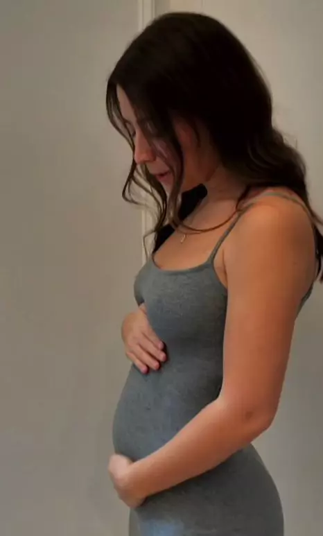 influencerita sarcina