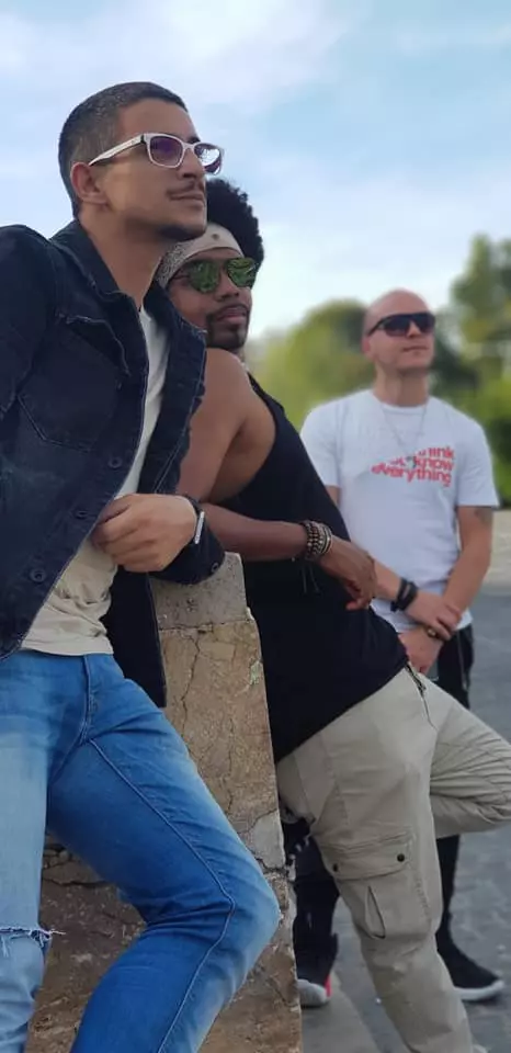 71051464_10157420995832159_2008420067313713152_n