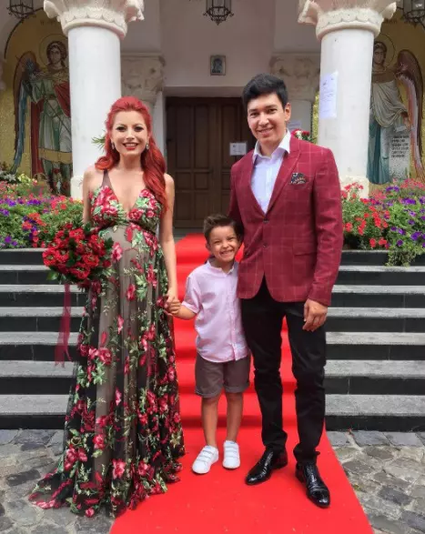 Elena Gheorghe a nascut 7
