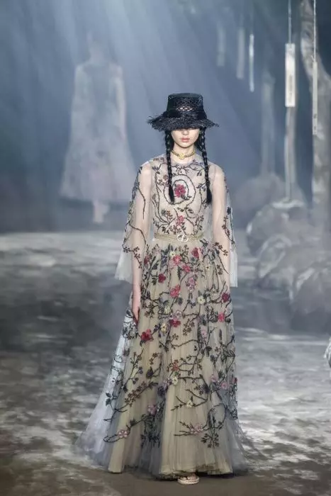 2020 Spring/Summer Shanghai Fashion Week Christian Dior Show