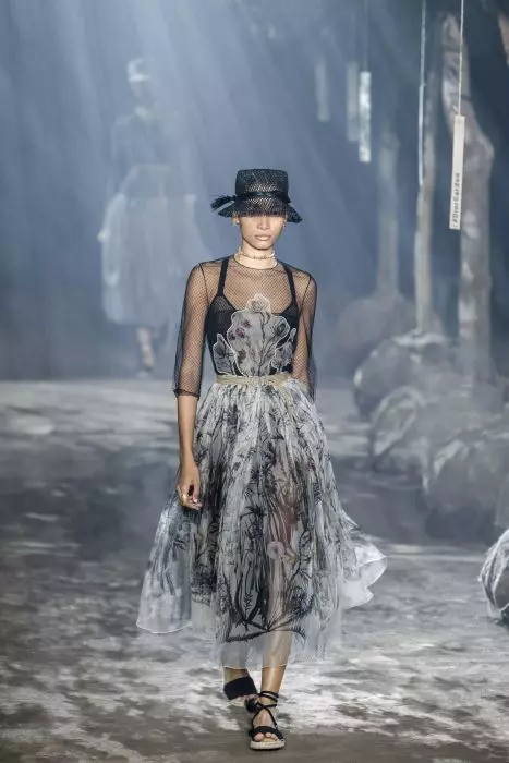 2020 Spring/Summer Shanghai Fashion Week Christian Dior Show