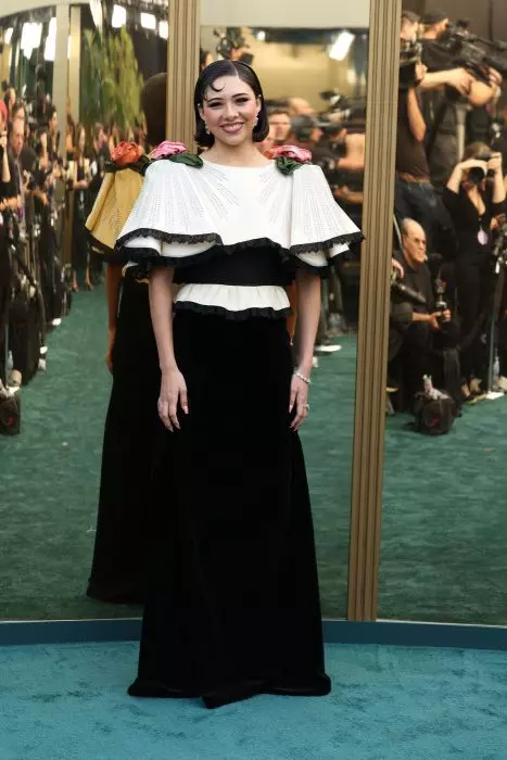 Xochitl Gomez