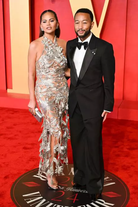Chrissy Teigen și John Legend