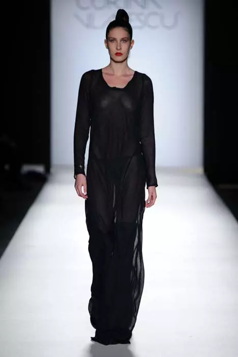 Corina Vladescu