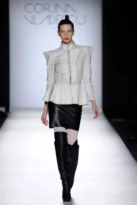 Corina Vladescu