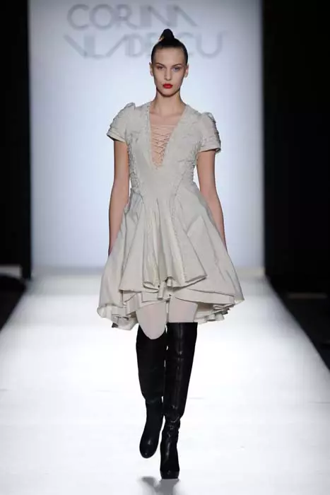 Corina Vladescu