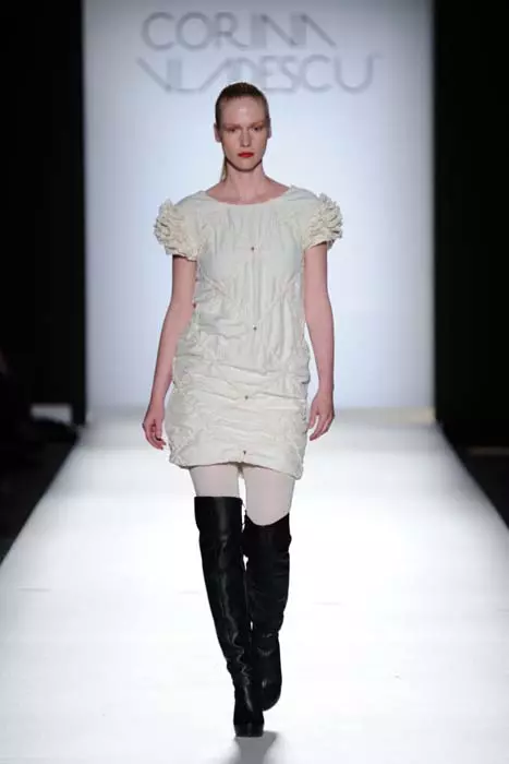 Corina Vladescu