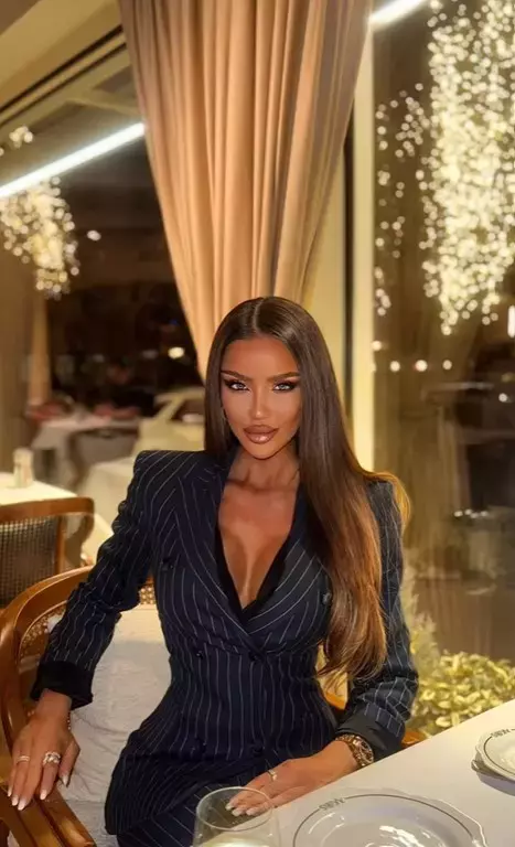 bianca-dragusanu-7