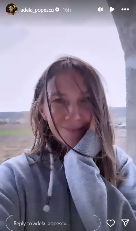 Adela Popescu, noi imagini cu casa lor de la Susani  (10)