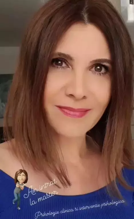 liliana stefan in albastru