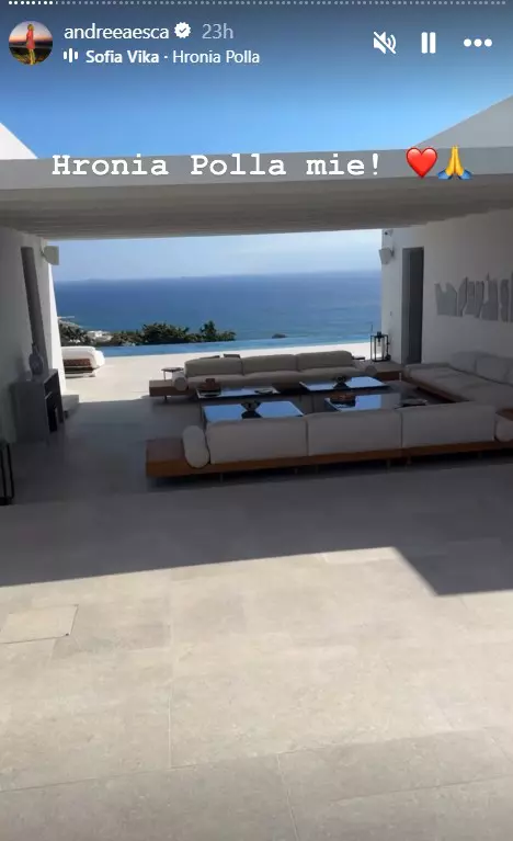 andreea-esca-mikonos (1)