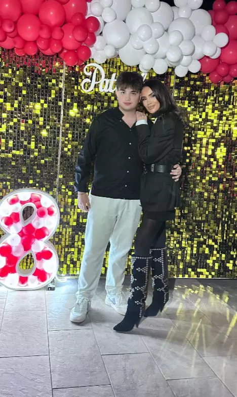 1. Geanina Ilieș și fiul ei