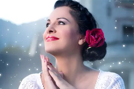 Angela Gheorghiu coperta fata web