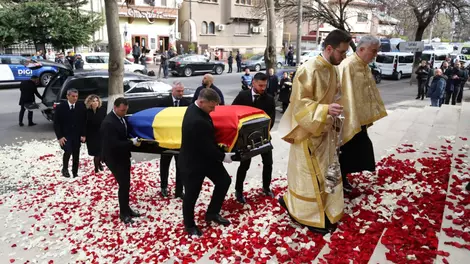 Înmormântare Mircea Lucescu: toate imaginile din ziua despărțirii de ”Il Luce”, în Vinerea Neagră