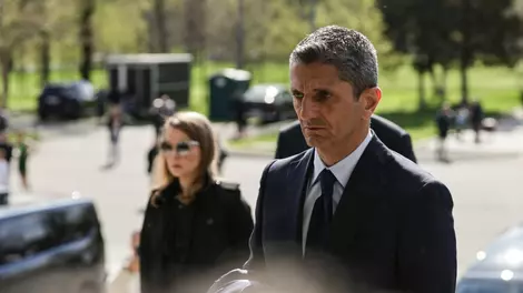 Mircea Lucescu, plâns de fani și de familie pe Arena Națională. Sicriul cu trupul neînsuflețit, depus pe stadion