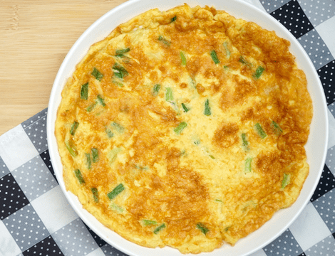 Omletă cu ceapă verde - rețeta pentru cea mai bună omletă