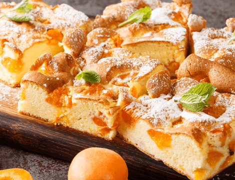 Reţeta de pandişpan cu caise. Cum se prepară cel mai pufos pandișpan cu fructe