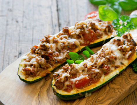 Dovlecei umpluți cu carne tocata la cuptor - rețeta clasică, gustoasă și sățioasă