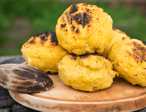 Balmoș ciobănesc. Rețeta de balmoș ciobănesc - mâncarea ciobanilor transformată în delicatesă