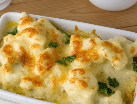 Conopidă gratinată la cuptor cu brânză și smântână. Cea mai simplă rețetă