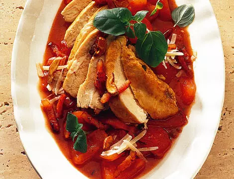 Mâncare de pui cu gogoşar