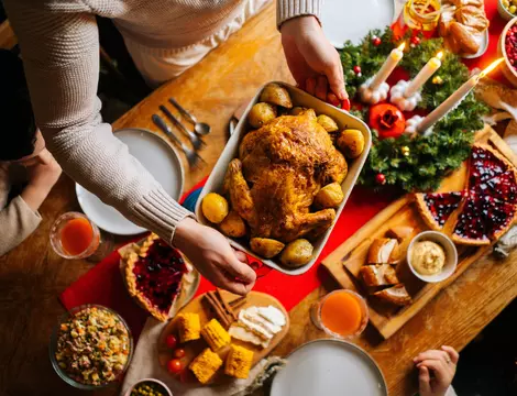 (P) 6 sfaturi utile pentru o masă de Crăciun de succes