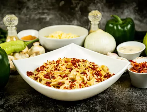 (P) Rețete rapide pentru zilele aglomerate: 4 feluri de mâncare care se prepară în 30 de minute