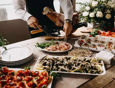 (P) Arta platoului de sărbători: Cum echilibrezi gustul și aspectul (fără să fii chef)