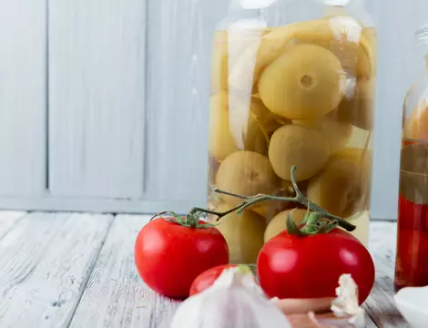 (P) Secretele unei cămări perfecte: Cum păstrăm aromele verii pe tot parcursul iernii