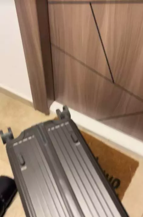 576