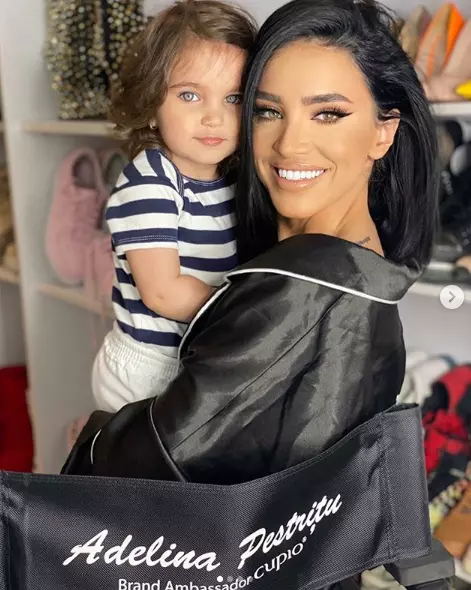 Adelina-Pestritu-si-Zenaida-1-1