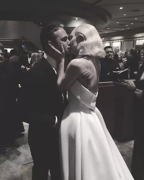 Lady Gaga si Taylor Kinney