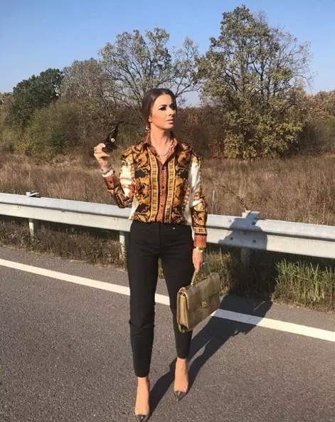 Anamaria Prodan negocieri TV 4