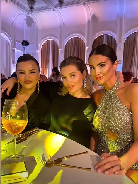 gina pistol nunta monica birladeanu