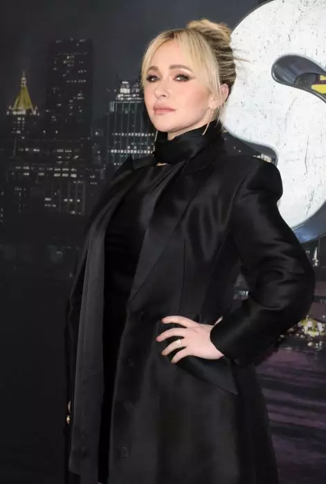 Hayden Panettiere a recunoscut că s-a luptat cu dependența de acool