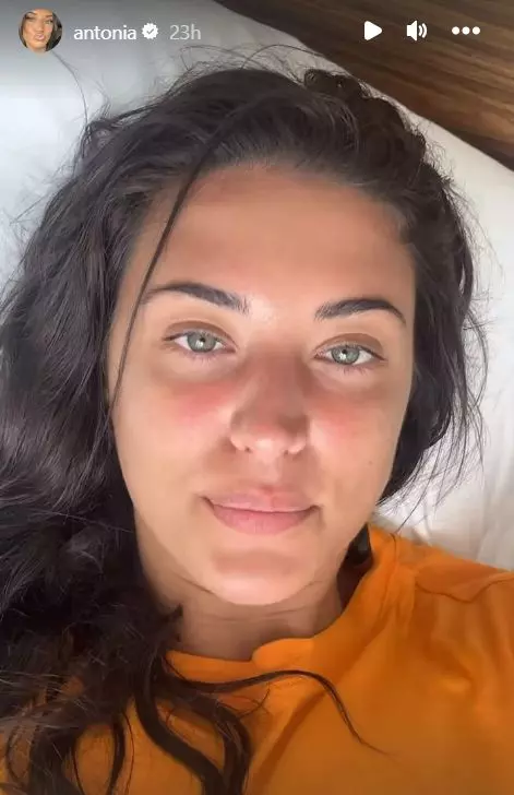 De ce Antonia nu publică imagini cu ea în costum de baie din vacanța în Maldive (1)