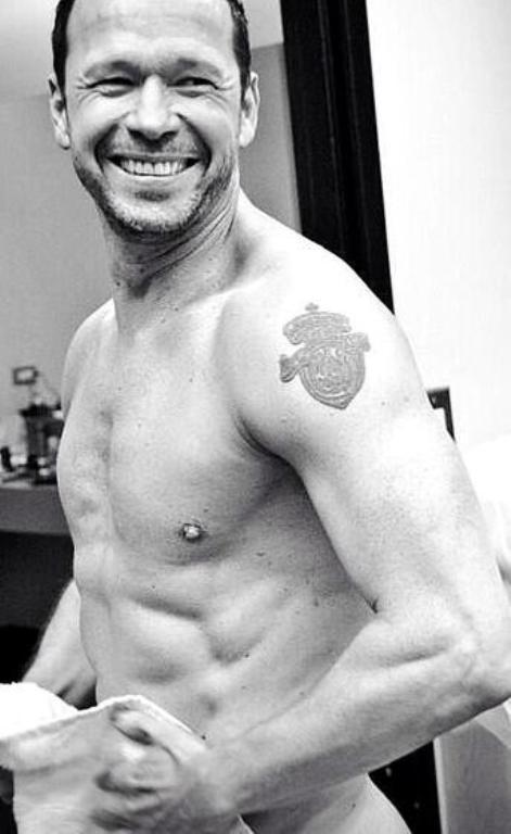 Donnie_Wahlberg.JPG
